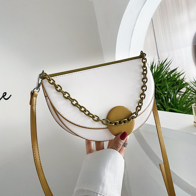 Női táska hosszú füllel, öko bőrből