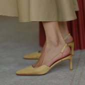 Új modell nyári szandál hegyes modell eco velúrból