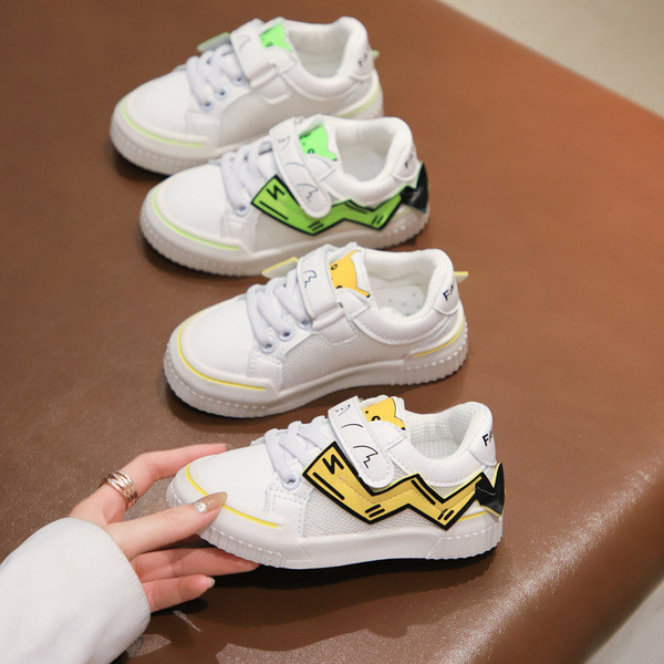 Textilből és öko bőrből készült gyerekcipő lányoknak és fiúknak egyaránt