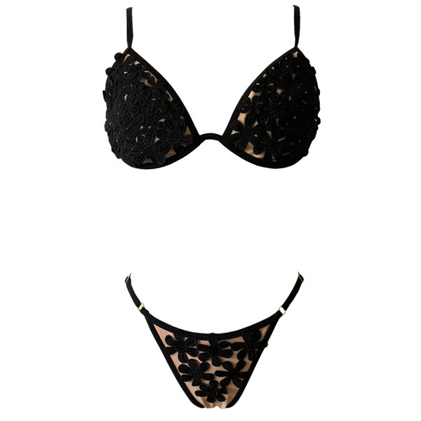 НОВ модел  дамски бански от две части с дантела 