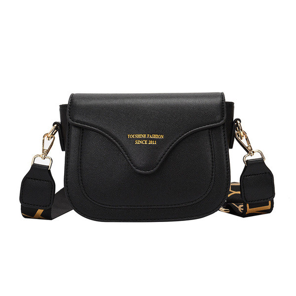 Műbőr női táska textil fogantyúval