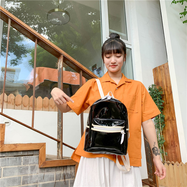 Új modell női hátizsák zsebben és vékony pántokkal