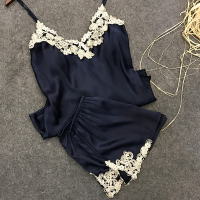 Ženska satenska pidžama sa čipkom iz dva dijela