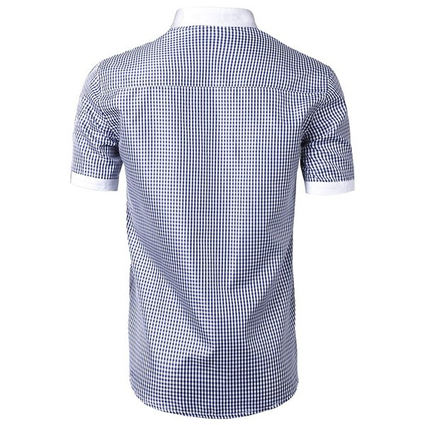 Modern férfi ing klasszikus gallérral és gombokkal