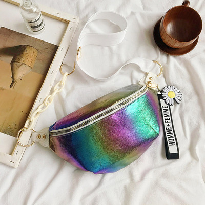 Új modellű női táska derékra és vállra