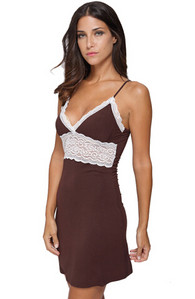 Γυναικείο νυχτικό με δαντέλα και βαθιά λαιμόκοψη