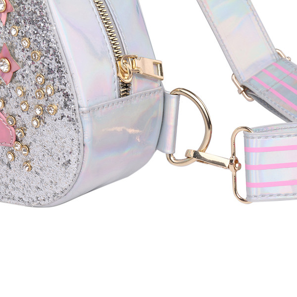 Σύγχρονη γυναικεία τσάντα με γυαλιστερή επίδραση σε ροζ και ασημί χρώμα