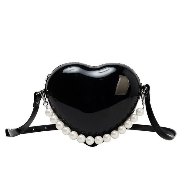 Új kézitáska szív alakú gyöngyökkel
