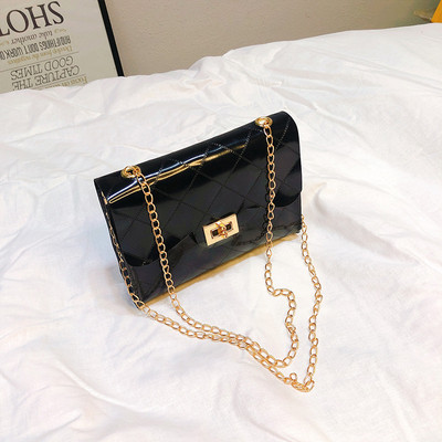 Női szilikon válltáska fém lánccal