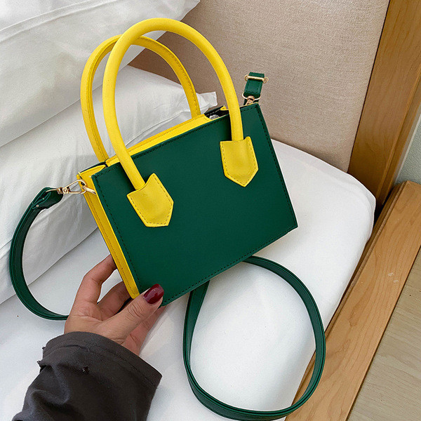 Modern kis női táska két füllel