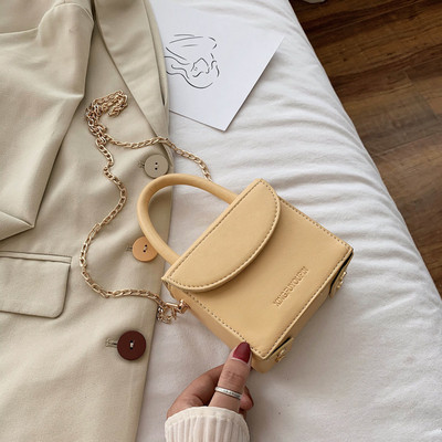 Női kisméretű ökobőr táska rövid és hosszú füllel