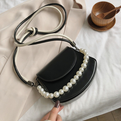 Női mindennapi táska gyöngyökkel és hosszú füllel több színben