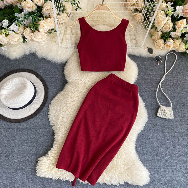 Moodne kõrge vöökoha ja lühikese ülaosaga naiste seelikukomplekt