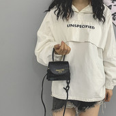 Öko bőrből készült női táska rövid és hosszú füllel, több színben