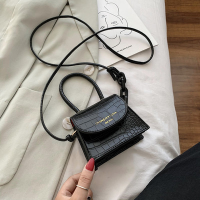 Öko bőrből készült női táska rövid és hosszú füllel, több színben