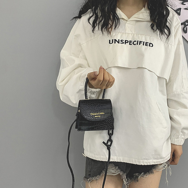 Öko bőrből készült női táska rövid és hosszú füllel, több színben