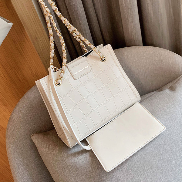 Elegantna ženska torba za rame i lančić