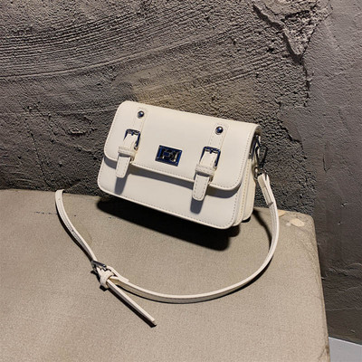 Sieviešu soma ar garu rokturi un metāla aizdari dažādās krāsās