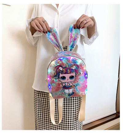 Bērnu mugursoma meitenēm ar fliteriem un 3D elementu