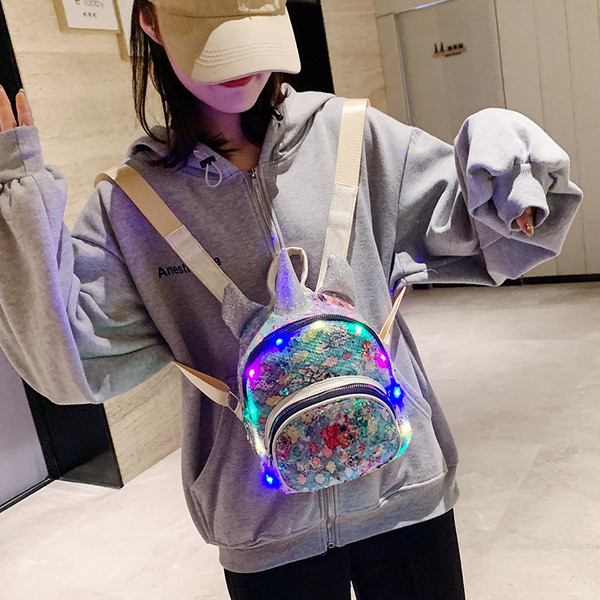 Jauna modeļa bērnu mugursoma meitenēm ar 3D elementu un fliteriem