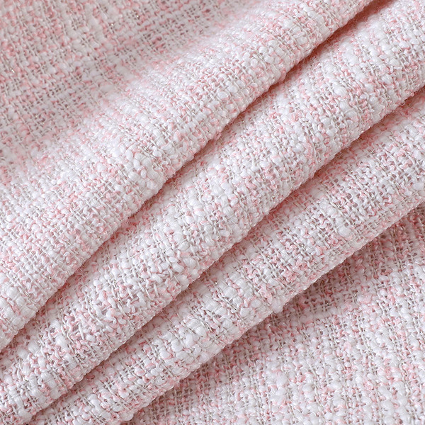 Naiste lühikesed püksid taskute ja kõrge vöökohaga