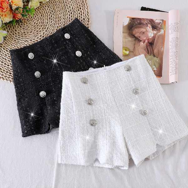 Moderne ženske kratke hlače s visokim strukom i gumbima