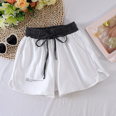 Ikdienas sieviešu šorti ar gumijām un mežģīnēm