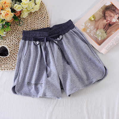 Ikdienas sieviešu šorti ar gumijām un mežģīnēm