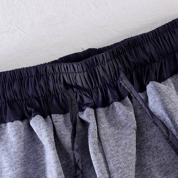 Ikdienas sieviešu šorti ar gumijām un mežģīnēm