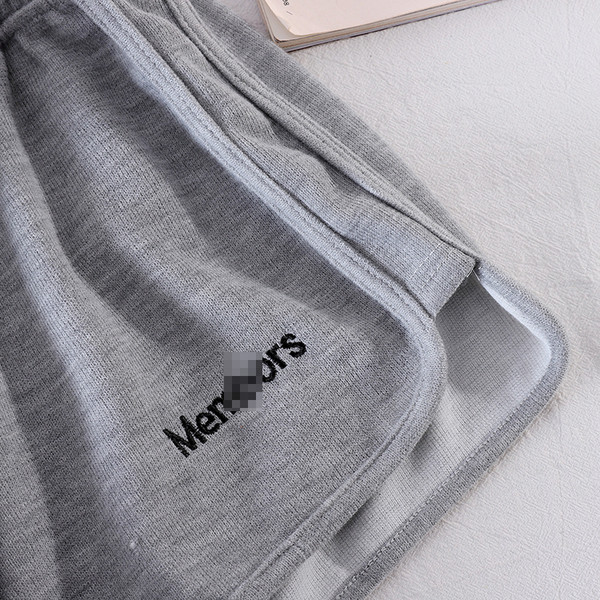 Ikdienas sieviešu šorti ar gumiju