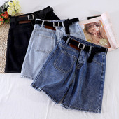 Sieviešu džinsa šorti ar jostu un kabatu