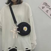 Sieviešu tekstila soma ar izšuvumu un 3D elementu