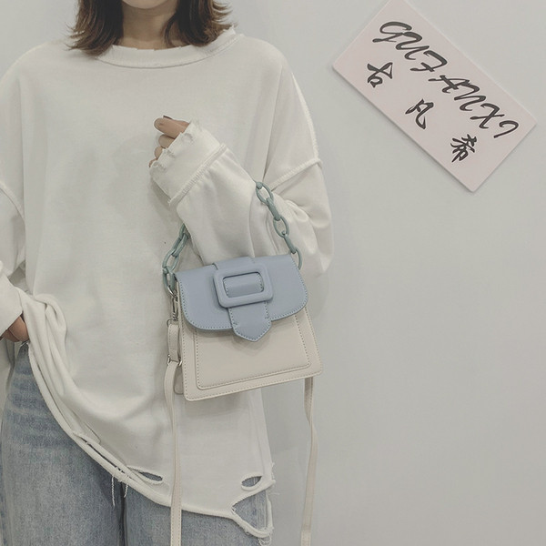 Sieviešu ādas soma ar īsu un garu ķēdīti