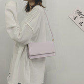 Γυναικεία τσάντα με μακριά δερμάτινη λαβή σε διάφορα χρώματα