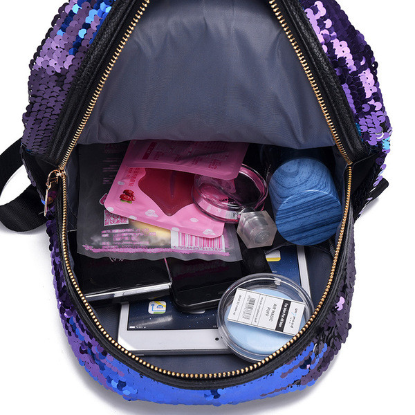 Jauna modeļa sieviešu mugursoma ar kabatām un fliteriem