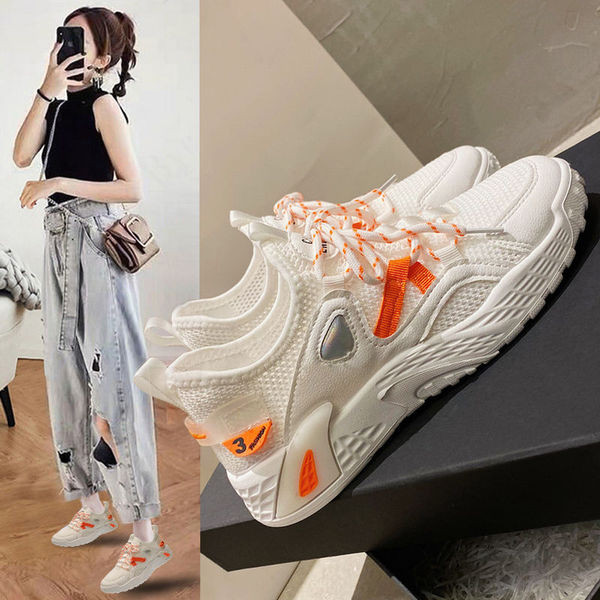 Női tornacipő ÚJ modell színes fűzővel és vastag talppal