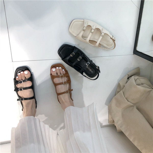 Jauns sieviešu sandaļu modelis no eko ādas