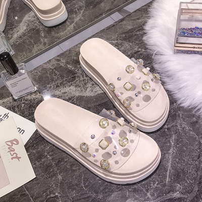 Sieviešu ikdienas čības ar akmeņiem un gumijas zoli