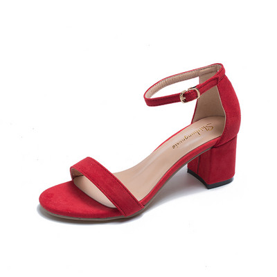 Modernas sieviešu sandales ar 6 cm biezu papēdi un siksnu