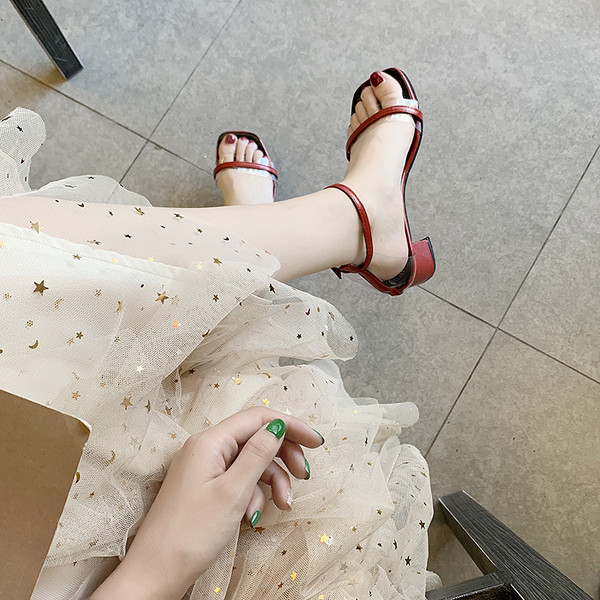 Stilīgas sieviešu sandales ar 6 cm biezu papēdi