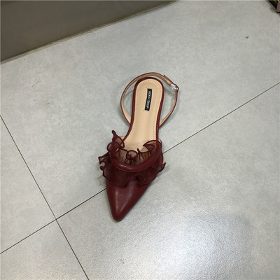 Jauns eko ādas sandaļu un tekstila loku modelis