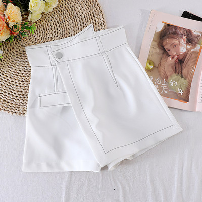 Kõrge vöökohaga vabaaja naiste lühikesed püksid – seelikutüüp