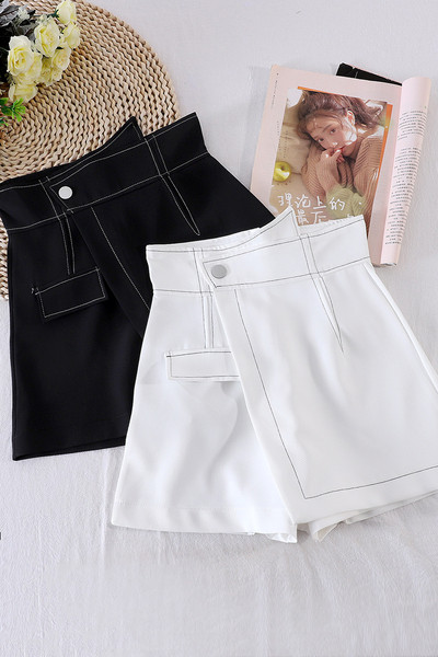 Kõrge vöökohaga vabaaja naiste lühikesed püksid – seelikutüüp