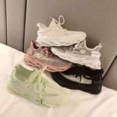 Ikdienas vasaras kedas no tekstila ar izšuvumiem vairākās krāsās