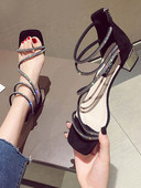 Sieviešu sandales ar akmeņiem un rāvējslēdzēju