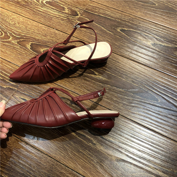 Sieviešu smailas eko ādas sandales