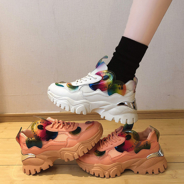 Női alkalmi tornacipő színes mintával