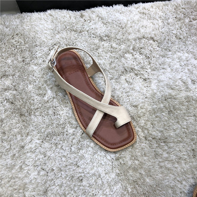 Eko-nahast valmistatud vabaaja madalad sandaalid