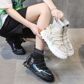 Νέο μοντέλο γυναικεία αθλητικαά παπούυσια με κορδόνια σε μπεζ και μαύρο χρώμα