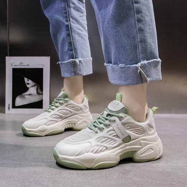 Két színben fűzős női tornacipő